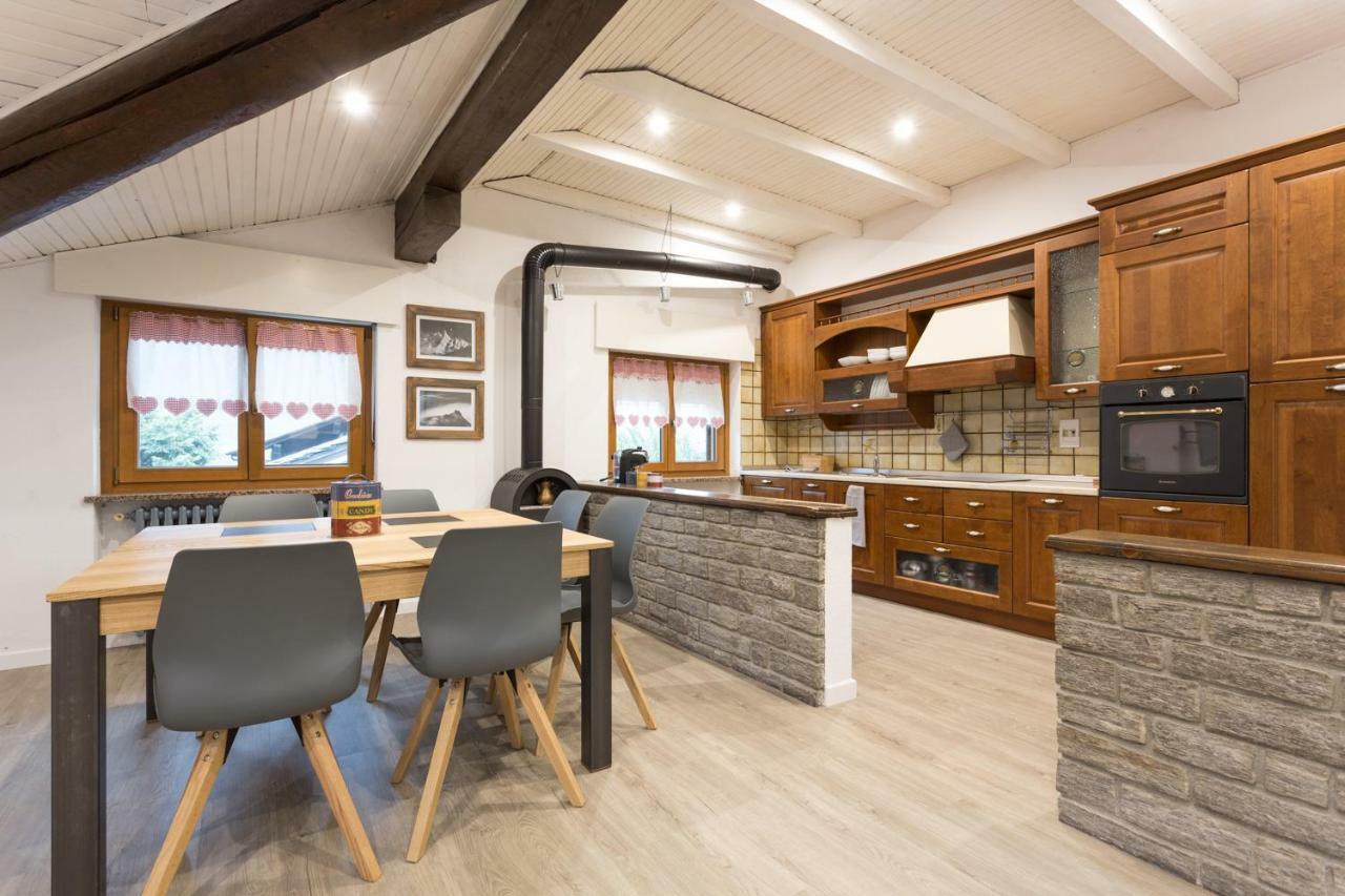 Lo Sherpa Holiday Home Aosta Exteriér fotografie